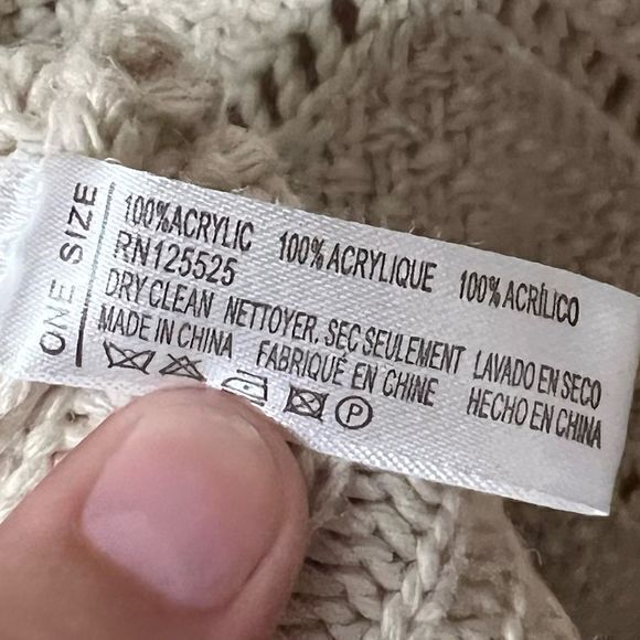 NWOT Women's Knitted Pullover Sweater Mock Neck Long Sleeve Tan One Size - Picture 4 of 4